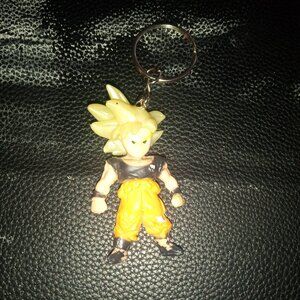 Handmade Dragon ball Z Super Saiyan Battle Damaged Goku Keychain